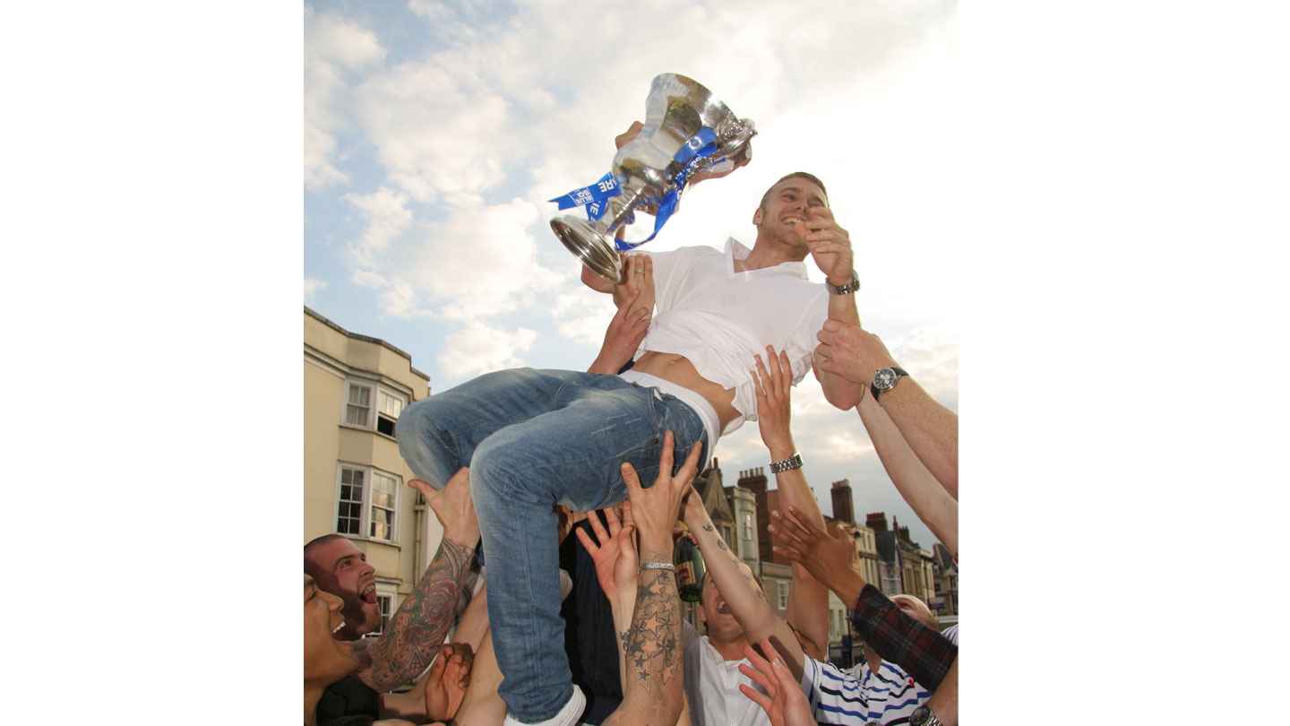 bus parade 2010 (10).jpg