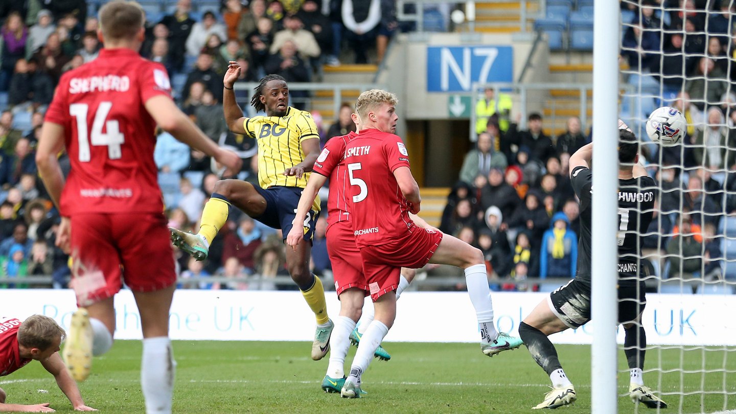 cheltenham leigh goal (10).jpg